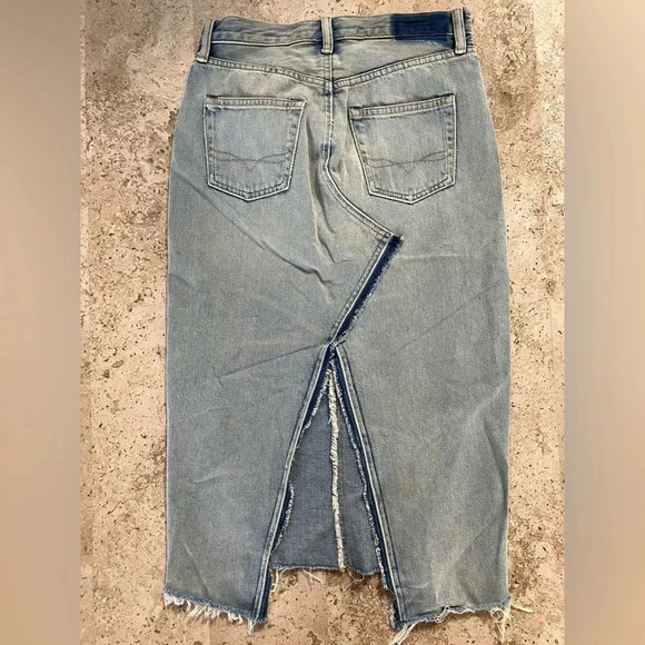 NWT Polo Ralph Lauren Midi Med Wash Cotton Distressed Denim Jean Skirt (25) - Picture 3 of 8